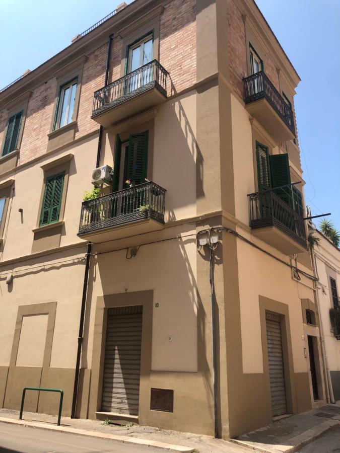 Ferienwohnung Casa Renata Foggia Exterior foto
